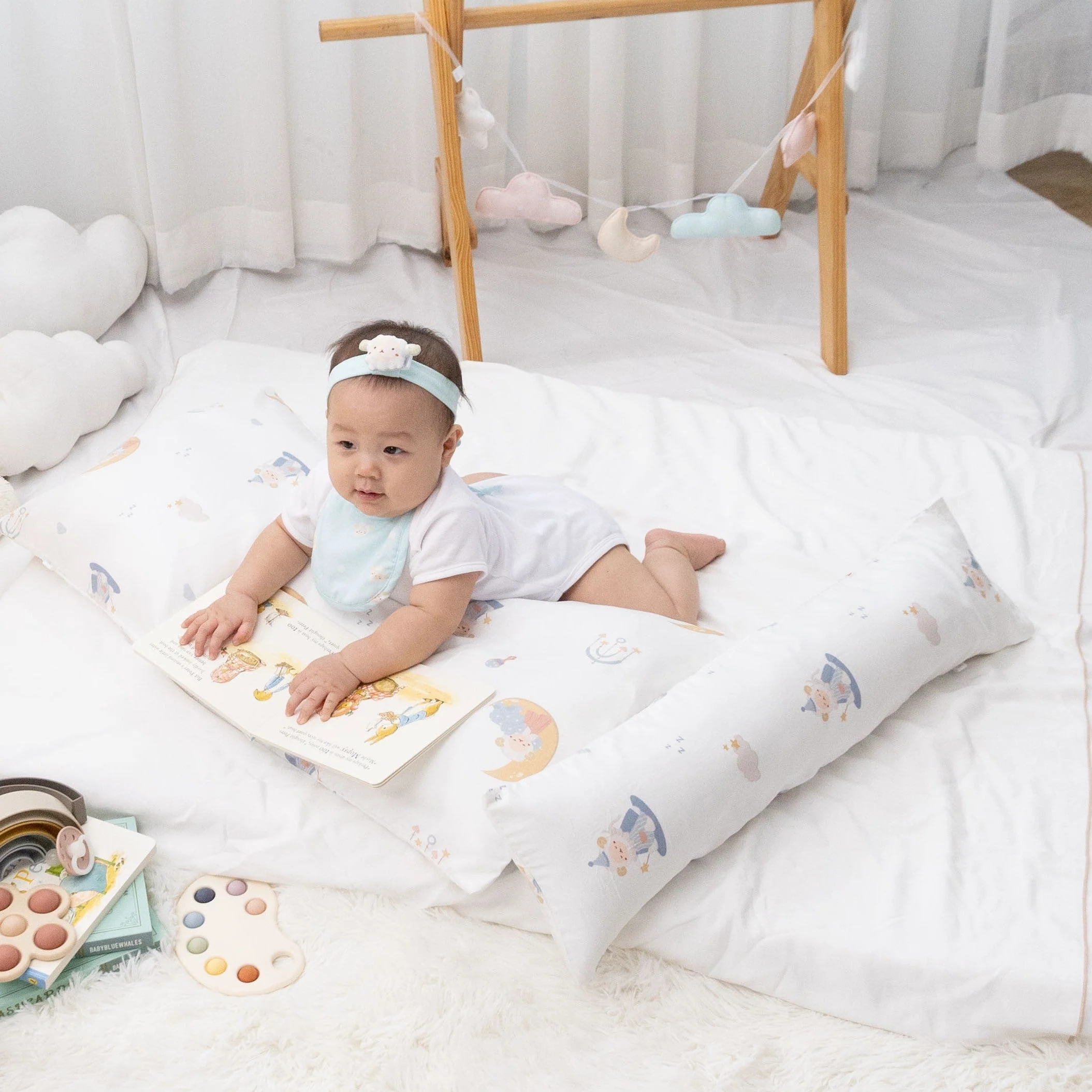Granny Ben Micro Tencel™ Bolster with Case - Image 3